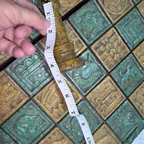 VINTAGE MAYAN VS SPANISH MARBLE CHESS SET IN MARBLE BOXXLARGE